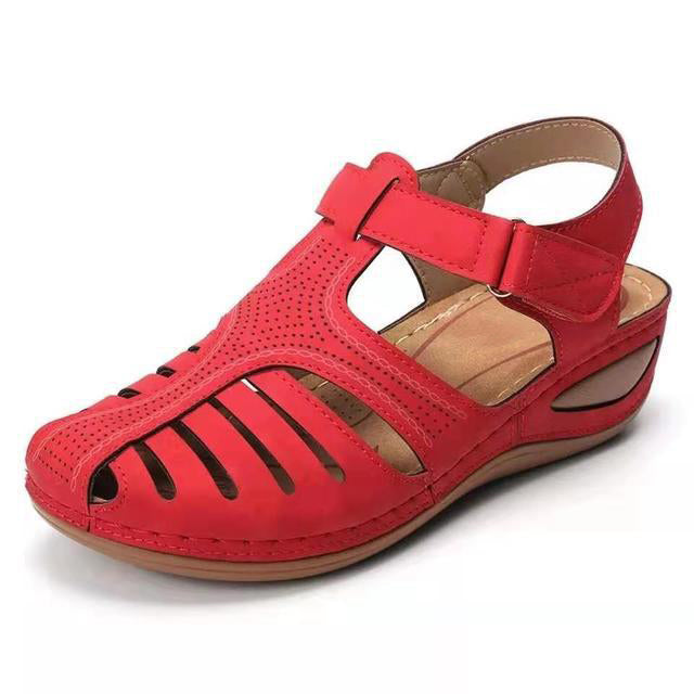 Soft PU Leather Closed Toe Vintage Anti-Slip Sandals